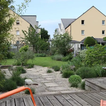 Chambres En Ville Avec Jardin, A Proximite Du Circuit Des 24h