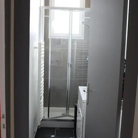 Alloggio in famiglia Chambres En Ville Avec Jardin, A Proximite Du Circuit Des 24h Le Mans